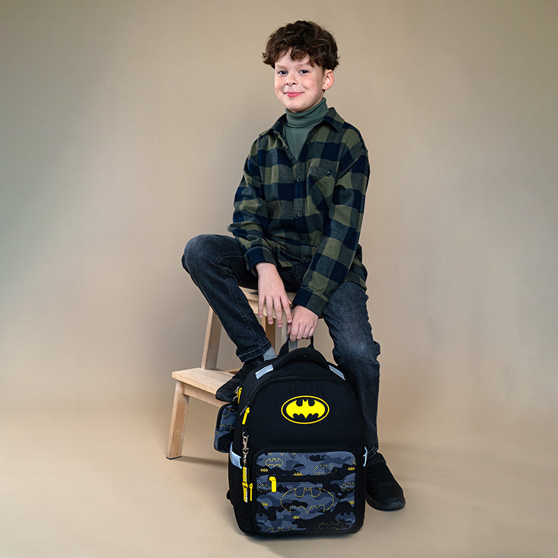 Рюкзак школьный Kite Education DC Comics Batman DC24-770M