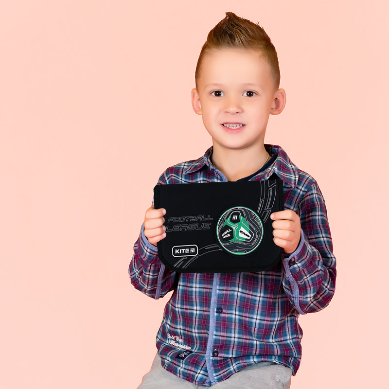 Пенал без наполнения Kite Football K24-622-6, 1 отделение, 2 отворота