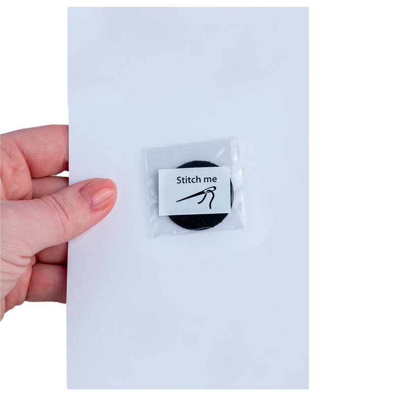 Набор бейдж на липучке и подвеска Kite Kuromi HK25-3010-2, 2 шт.
