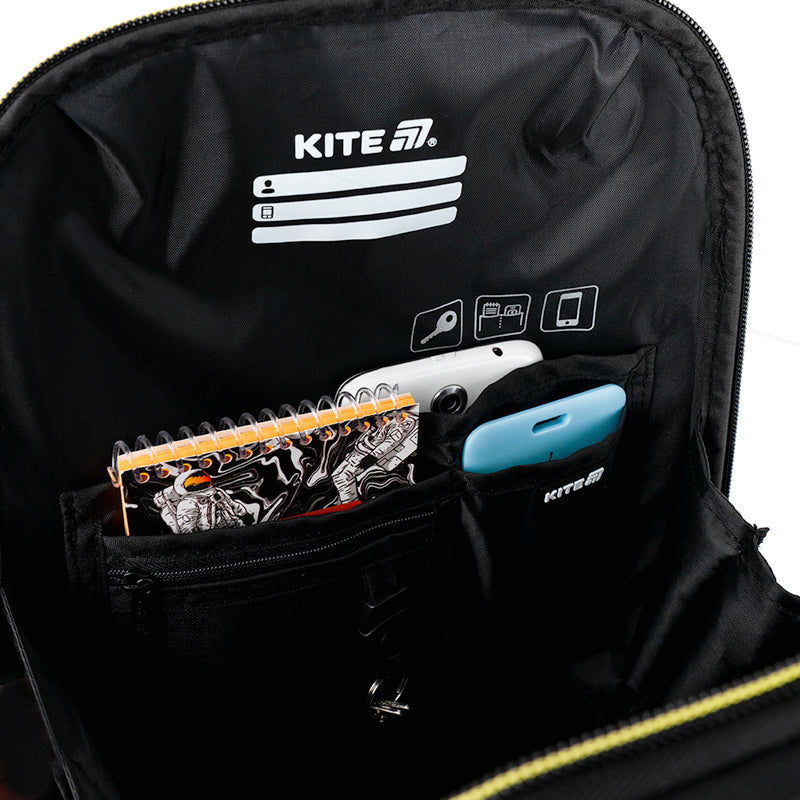 Школьный набор Kite Education DC Batman SET_DC25-555S (рюкзак, пенал, сумка)