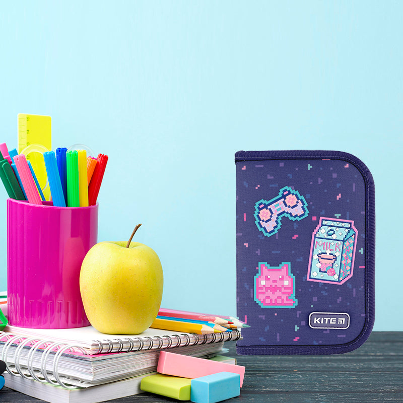 Пенал без наполнения Kite Pixel Love K24-622-5, 1 отделение, 2 отворота