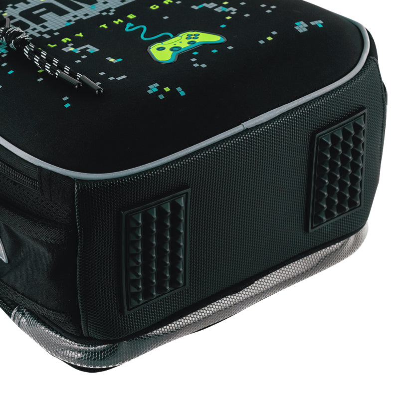 Рюкзак шкільний каркасний Kite Education Play the Game K26-555S-9