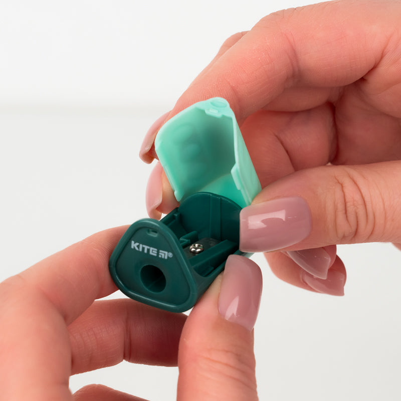 Точилка с контейнером Kite Twist K26-120, ассорти