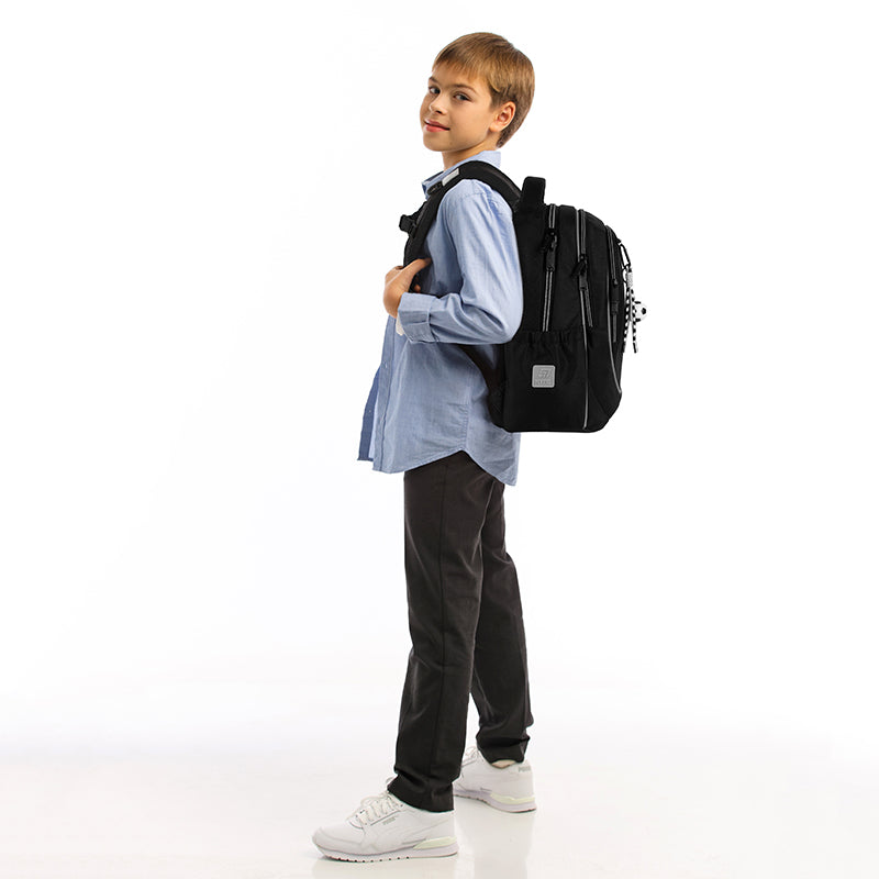 Рюкзак шкільний Kite Education Real Madrid RL26-700M